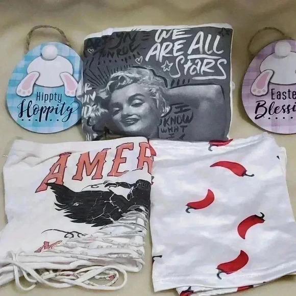 Bundle of tops - Picture 1 of 9